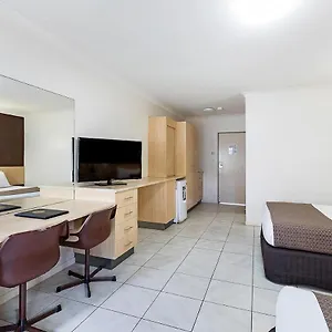 https://cannonvale-reef-gateway-hotel.queenslandhotels.net